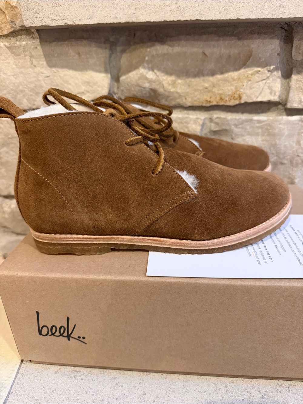 beek Chestnut Suede Chukka Boots